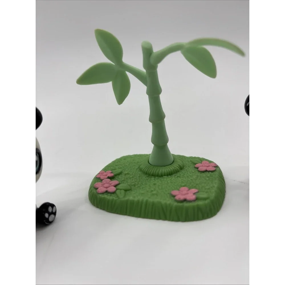 LPS Littlest Pet Shop Retired Pandas with Bamboo Tree‎ Two #90 All Included